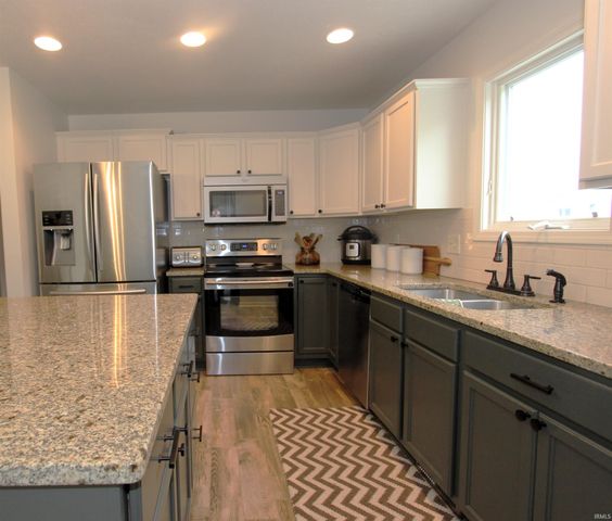 212 N Westchester Drive, Columbia City, IN 46725