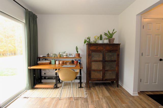 212 N Westchester Drive, Columbia City, IN 46725