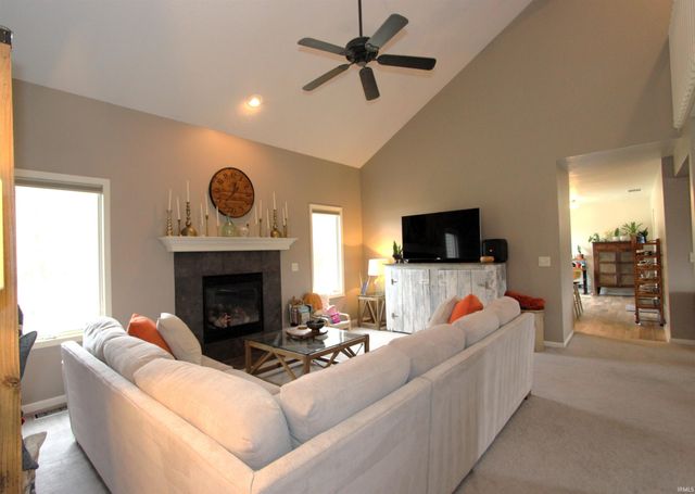 212 N Westchester Drive, Columbia City, IN 46725