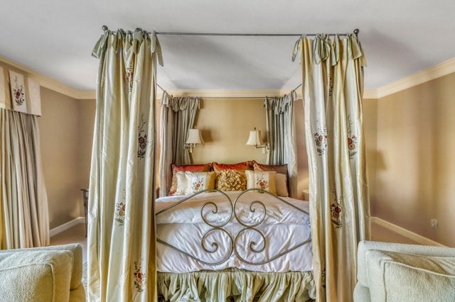 919 N Shore Drive, Detroit Lakes, MN 56501