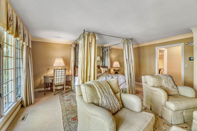 919 N Shore Drive, Detroit Lakes, MN 56501