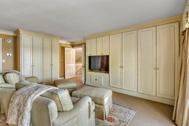 919 N Shore Drive, Detroit Lakes, MN 56501