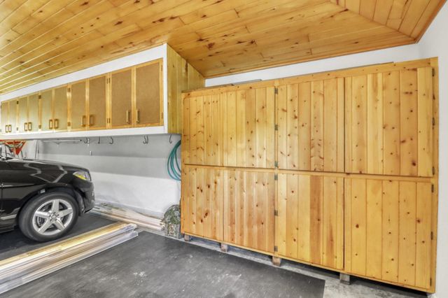 919 N Shore Drive, Detroit Lakes, MN 56501