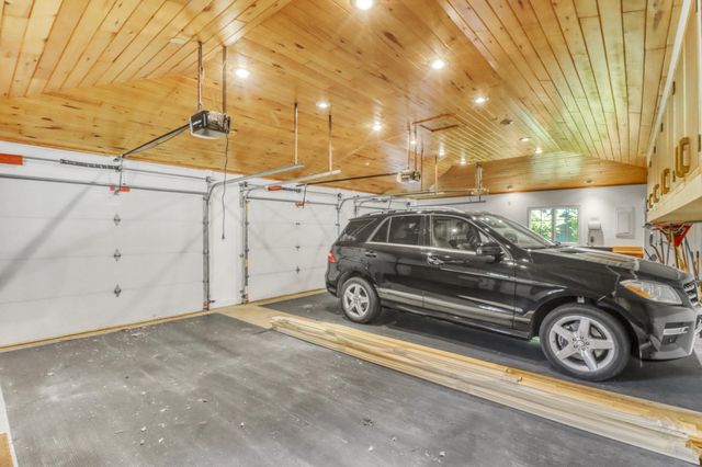 919 N Shore Drive, Detroit Lakes, MN 56501