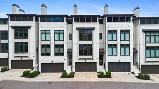 981 Laurel Court, Atlanta, GA 30326