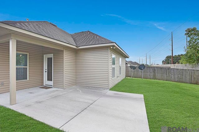 18317 Sunset Park Dr, Prairieville, LA 70769
