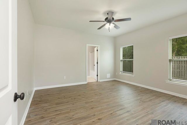 18317 Sunset Park Dr, Prairieville, LA 70769