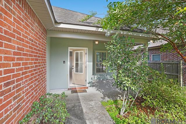 18317 Sunset Park Dr, Prairieville, LA 70769