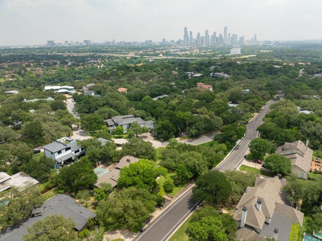 2805 Hatley DR, Austin, TX 78746