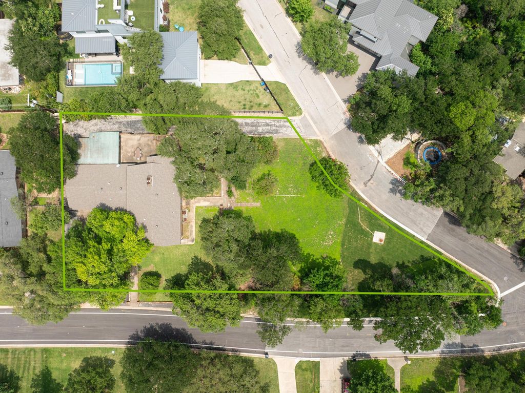 2805 Hatley DR, Austin, TX 78746