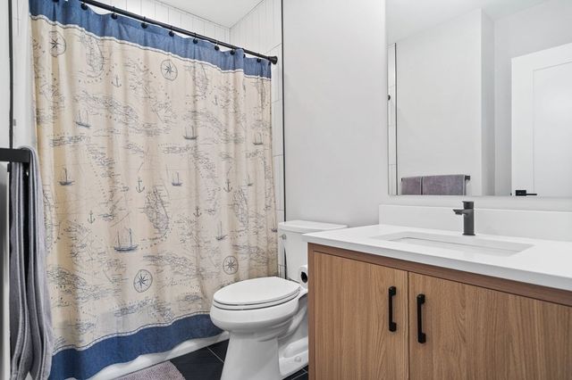 457 W Broadway 301, Boston, MA 02127