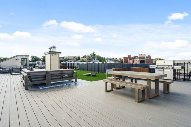 457 W Broadway 301, Boston, MA 02127