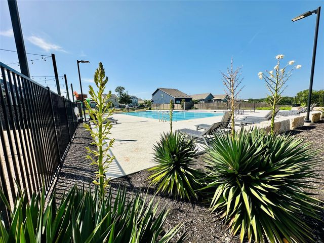 13410 Mussel RUN, Elgin, TX 78621