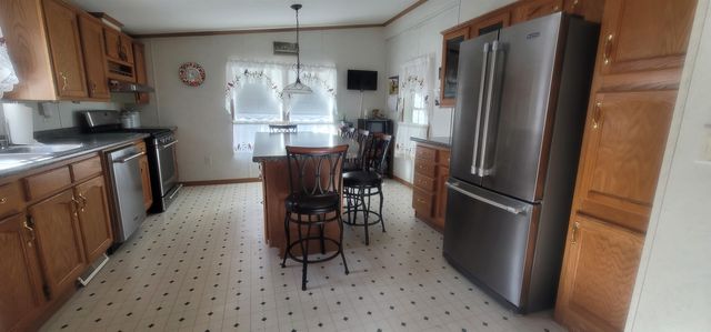 426 Friar Tuck Drive, Exeter, NH 03833