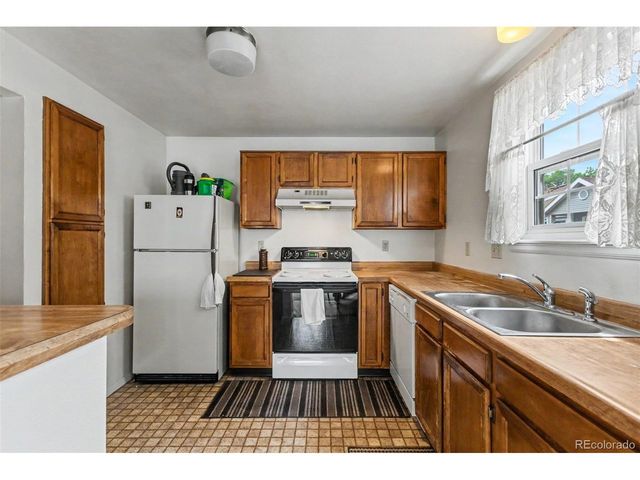 5565 W 76th Ave 1214, Arvada, CO 80003
