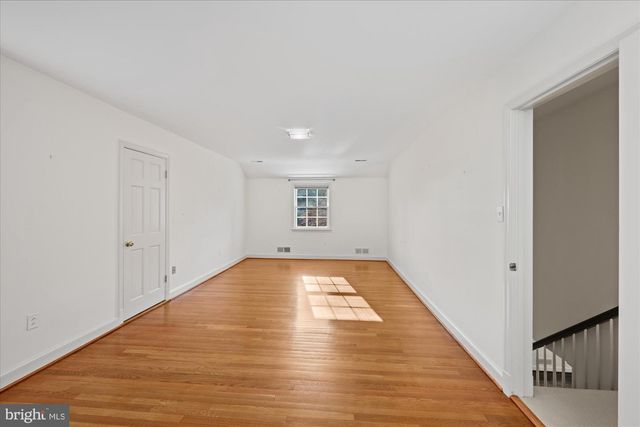 4238 50TH ST NW, Washington, DC 20016