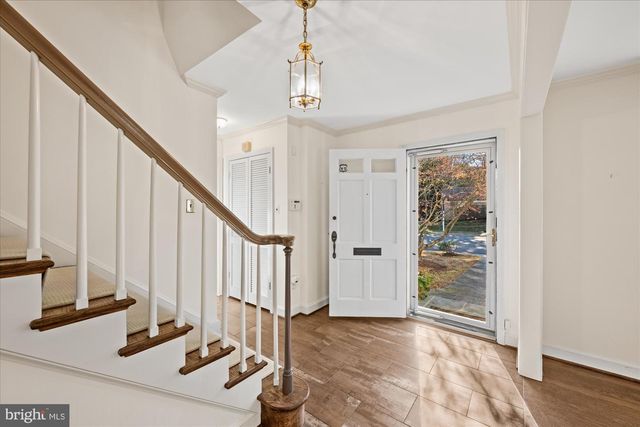 4238 50TH ST NW, Washington, DC 20016