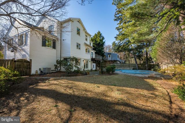 4238 50TH ST NW, Washington, DC 20016