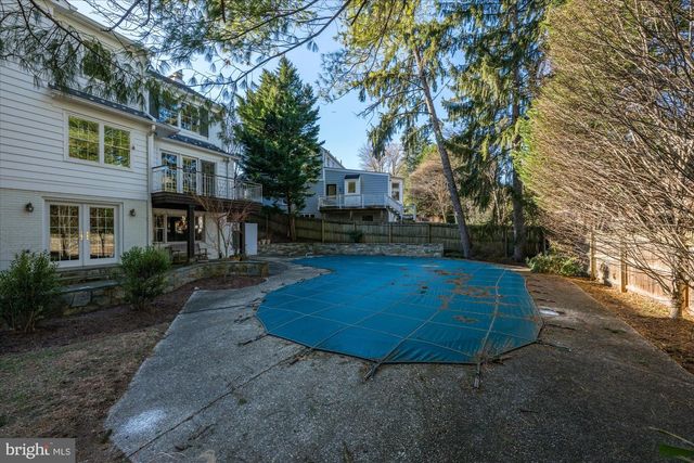 4238 50TH ST NW, Washington, DC 20016