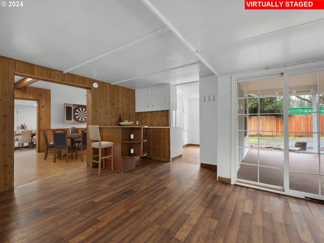 82461 MAPLE Rd, Seaside, OR 97138