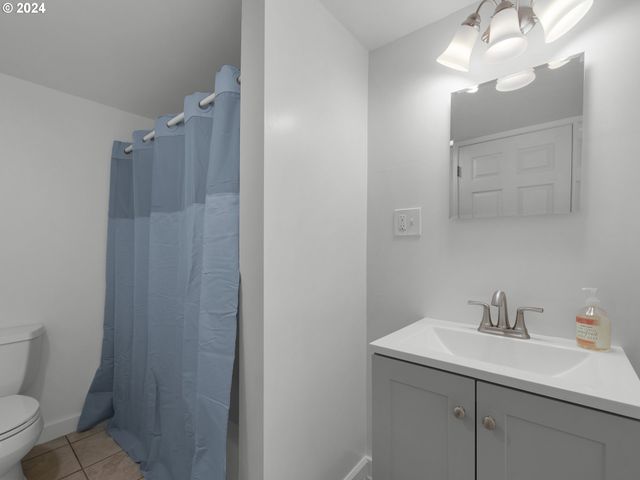 82461 MAPLE Rd, Seaside, OR 97138