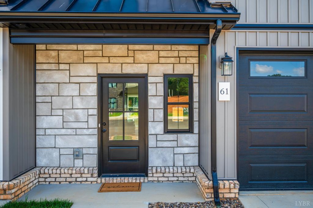 Image 4 of property listing at 61 Luke Court, Rustburg, VA 24588