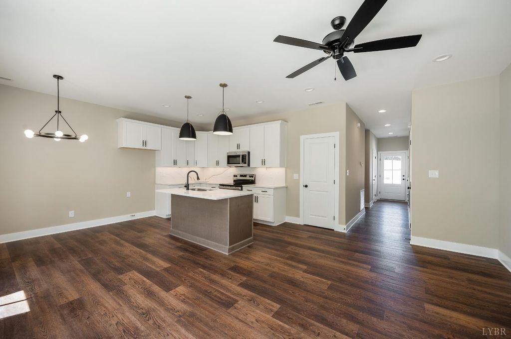 Image 8 of property listing at 61 Luke Court, Rustburg, VA 24588