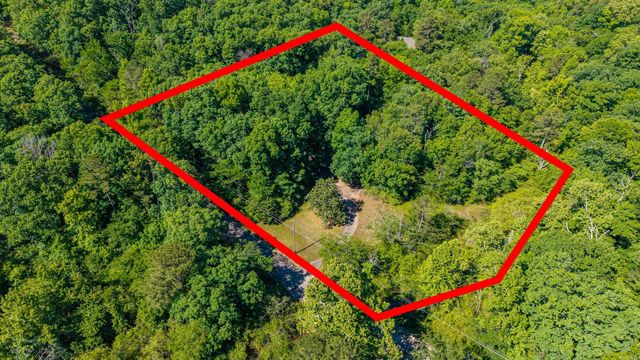 210 Lawrence Lane, Hot Springs, AR 71913