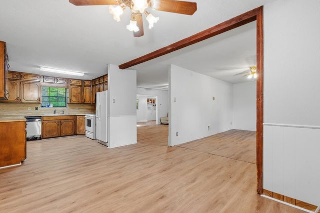 210 Lawrence Lane, Hot Springs, AR 71913