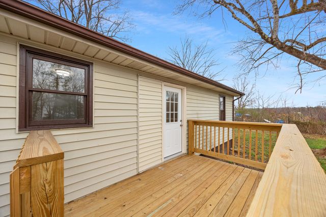 1929 Lower Adkinstown Road, Mckee, KY 40447