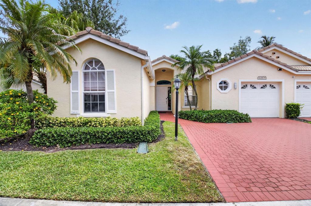 17257 Boca Club Boulevard Apt 5, Boca Raton, FL 33487