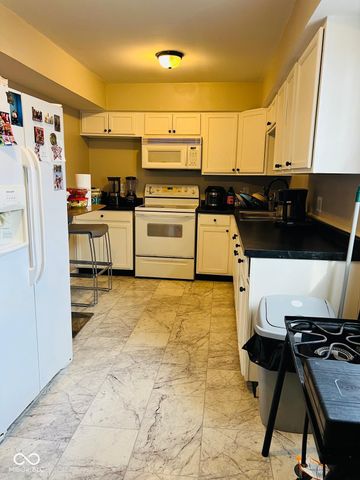 1121 N Belleview Place, Indianapolis, IN 46222