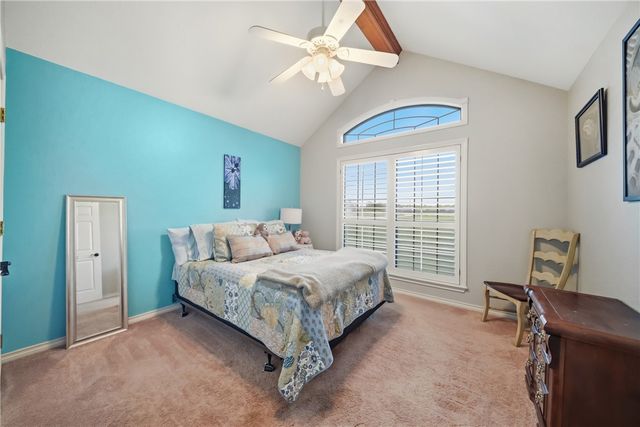 1152 McNutt Road, Franklin, TX 77856