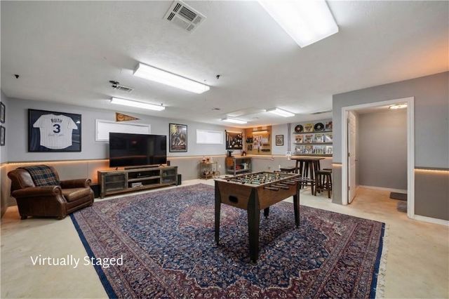 1152 McNutt Road, Franklin, TX 77856