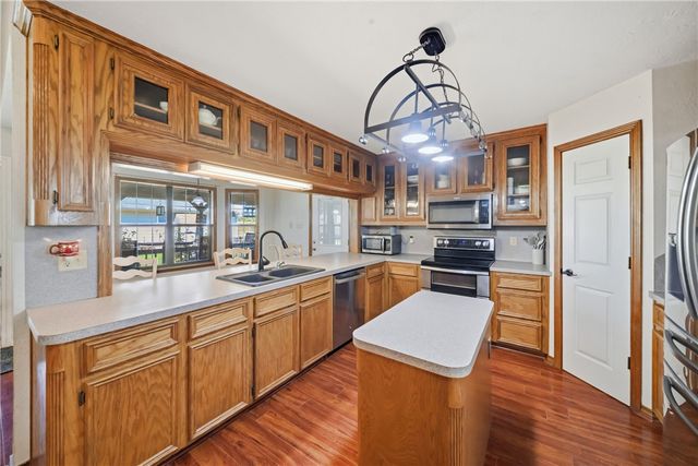 1152 McNutt Road, Franklin, TX 77856