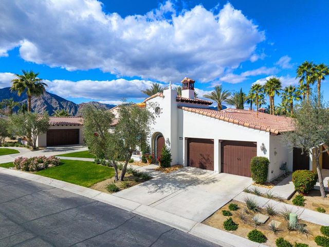 51845 Via Roblada, La Quinta, CA 92253