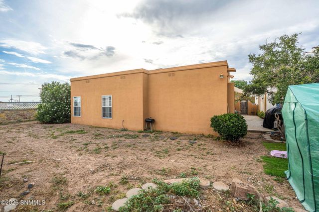 602 Cielo Vista Court, Las Cruces, NM 88005