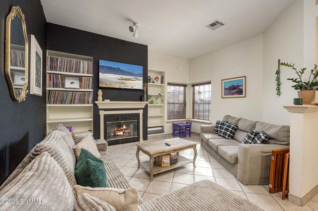 602 Cielo Vista Court, Las Cruces, NM 88005