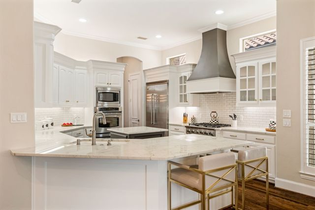 5116 Meadowside Lane, Plano, TX 75093