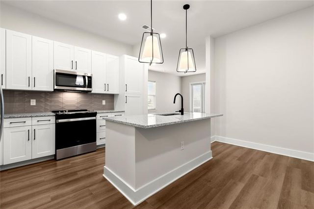 2648 Sandy Plains Road 246, Marietta, GA 30066