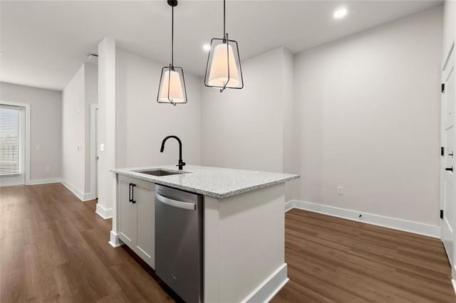 2648 Sandy Plains Road 246, Marietta, GA 30066
