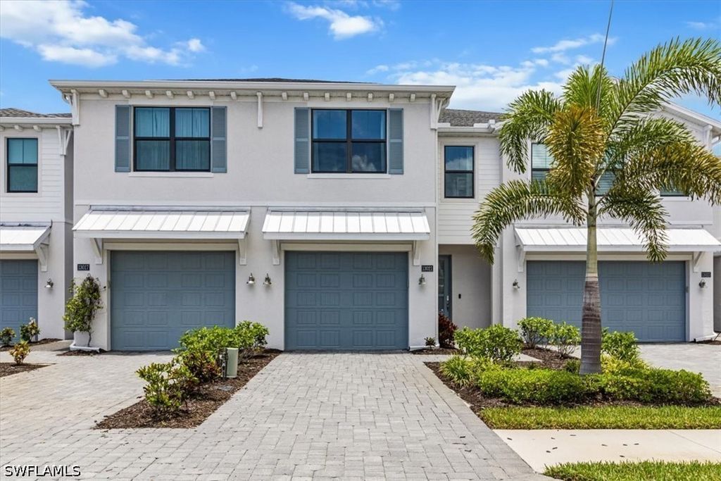 13021 Pembroke DR, Naples, FL 34105