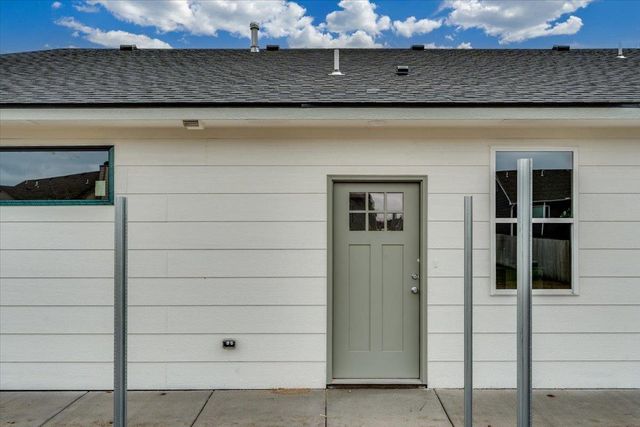 2431 S Wheatland Ct, Wichita, KS 67235