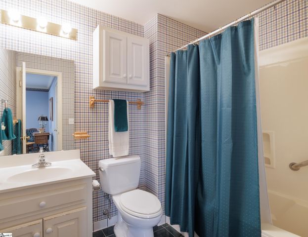 26 Wiseton Court, Simpsonville, SC 29681