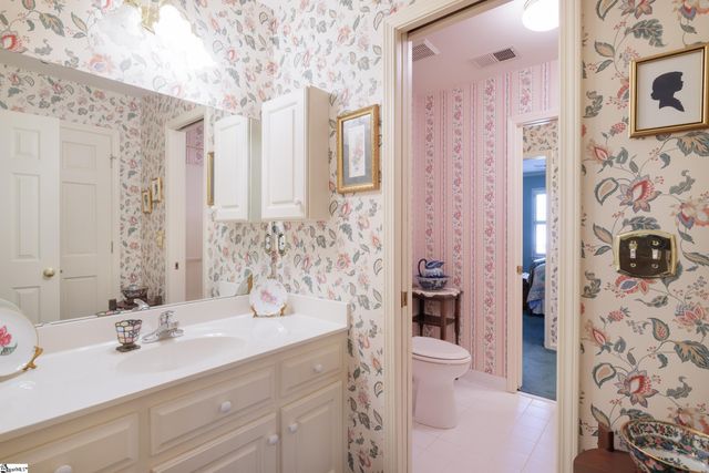 26 Wiseton Court, Simpsonville, SC 29681