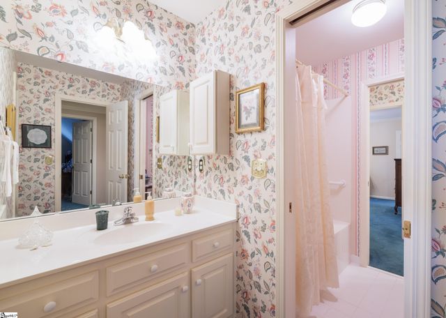 26 Wiseton Court, Simpsonville, SC 29681