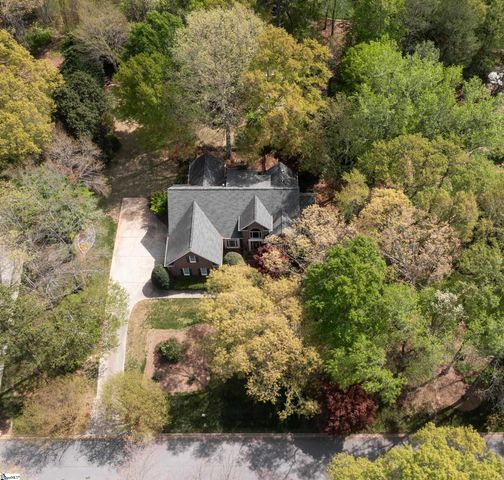 26 Wiseton Court, Simpsonville, SC 29681