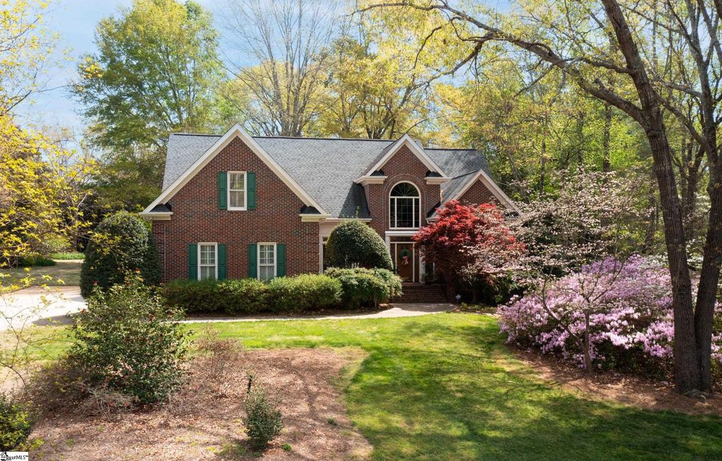 26 Wiseton Court, Simpsonville, SC 29681