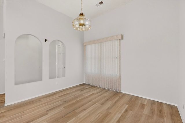 6200 Apache Plume Road NE, Rio Rancho, NM 87144