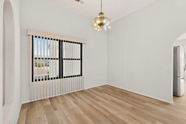 6200 Apache Plume Road NE, Rio Rancho, NM 87144